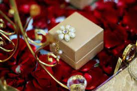 Red Rose gift gallery